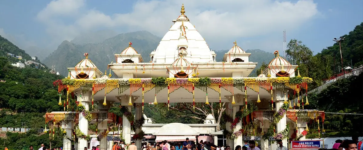  Niharika Bhawan puri